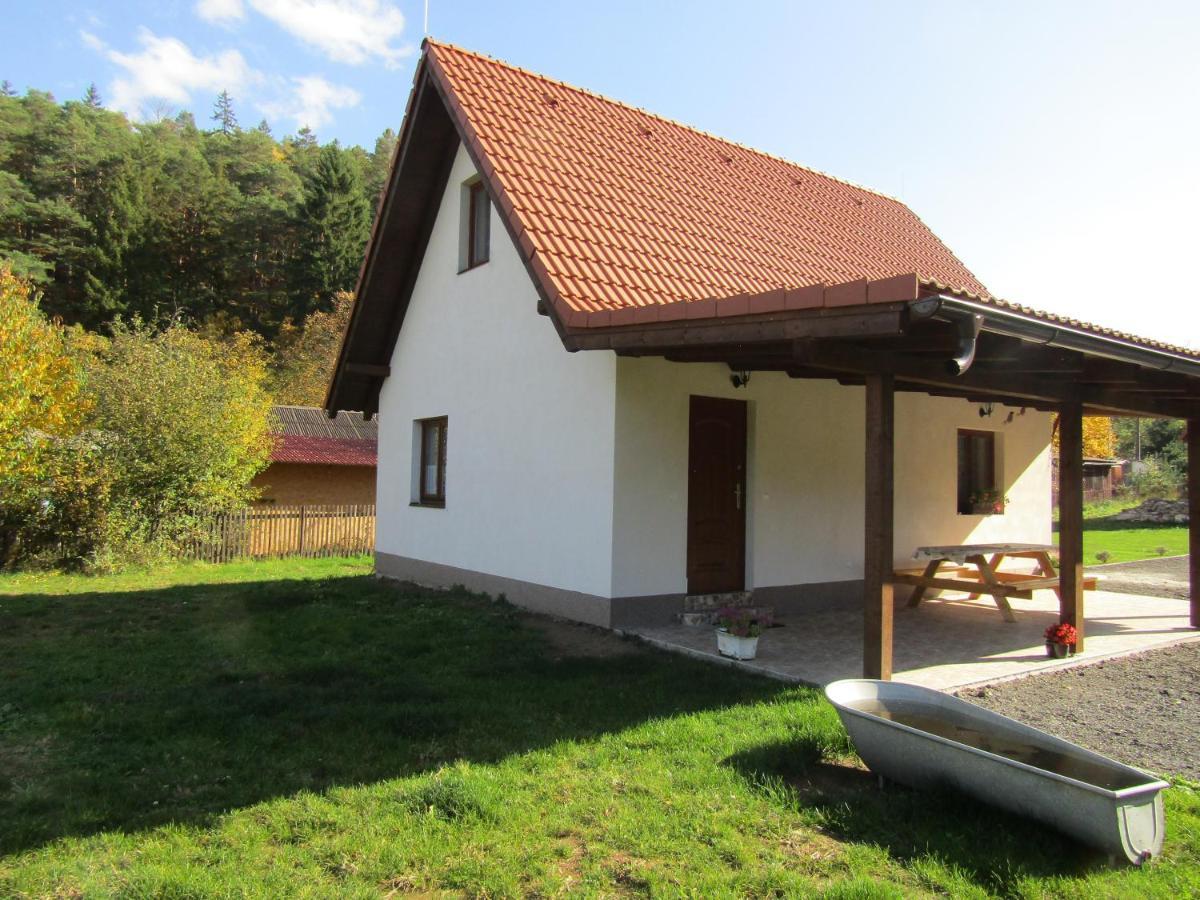 Rekreacni Dum Levandule Jince Exterior photo